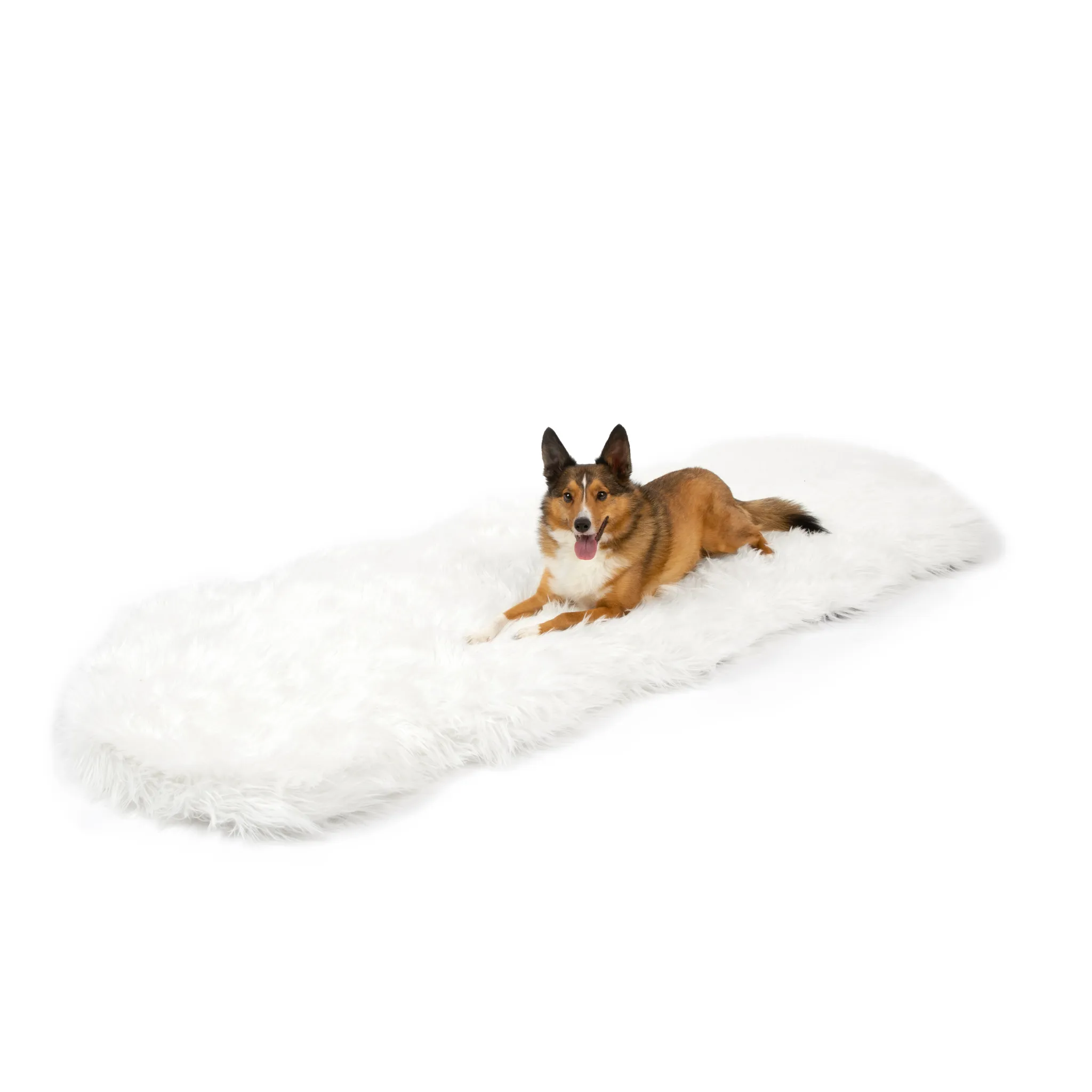 PupRug™ Orthopedic Runner Bed   Matching Waterproof Blanket Bundle - Polar White